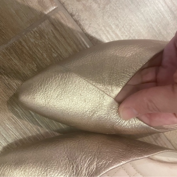 Birdies Swan Gold Mules - Picture 3 of 5